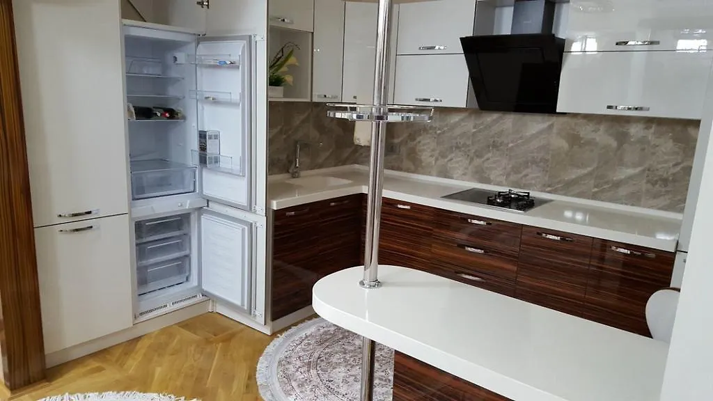 Halal Mtk Hotel Baku 0*,